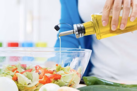 Local Oil Revolution: How Cold-Pressed Homemade Oil is Changing Our Approach to Healthy Eating